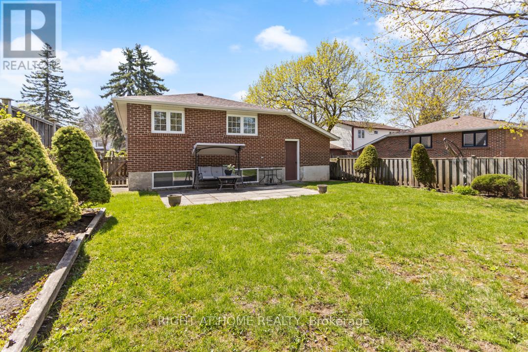 169 William Roe Boulevard, Newmarket, Ontario  L3Y 1B4 - Photo 7 - N13101076