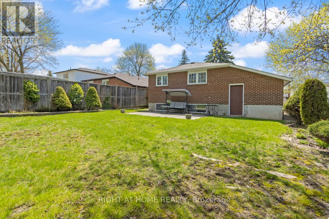 169 William Roe Boulevard, Newmarket, Ontario  L3Y 1B4 - Photo 8 - N13101076
