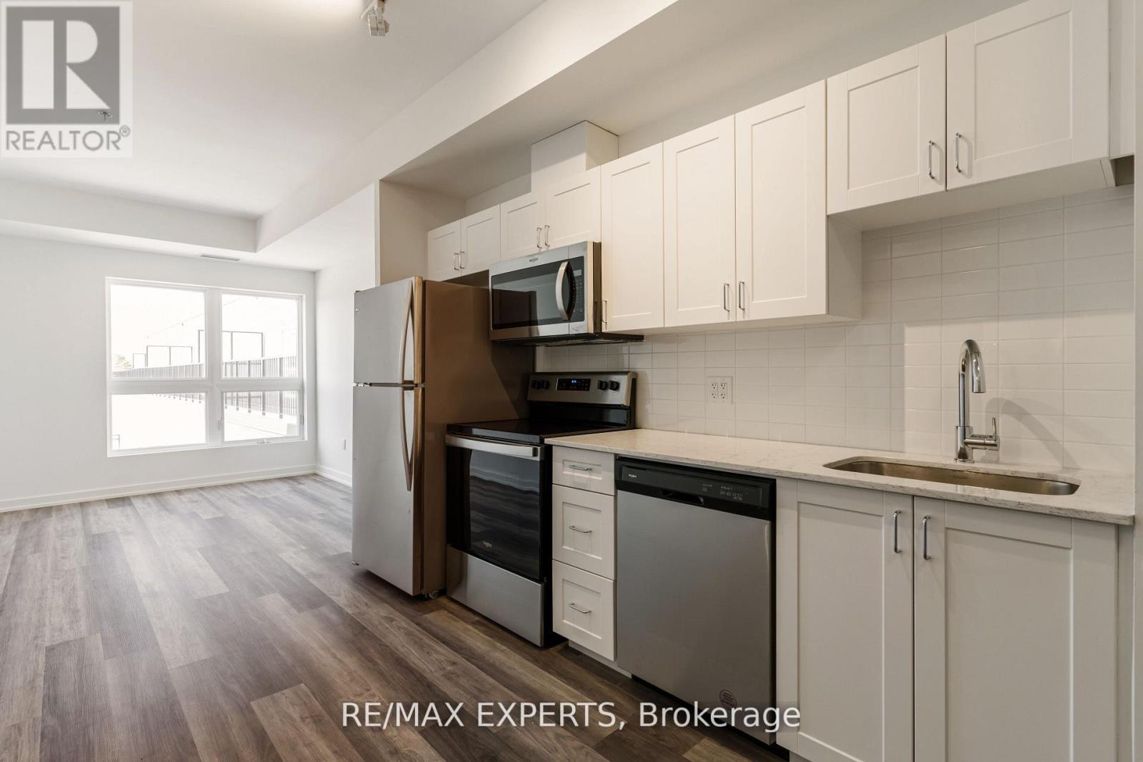424 - 430 Essa Road, Barrie (Holly), Ontario  L9J 0M1 - Photo 7 - S13101152