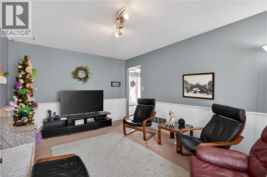 11 Giffin Road, Dundas, Ontario  L9H 6S4 - Photo 24 - 40815415