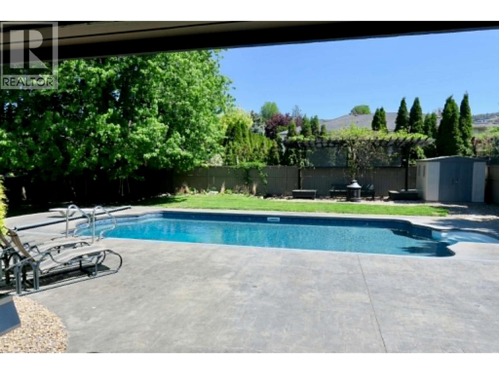 307 Stellar Drive, Kelowna, British Columbia  V1W 4K5 - Photo 55 - 10371109