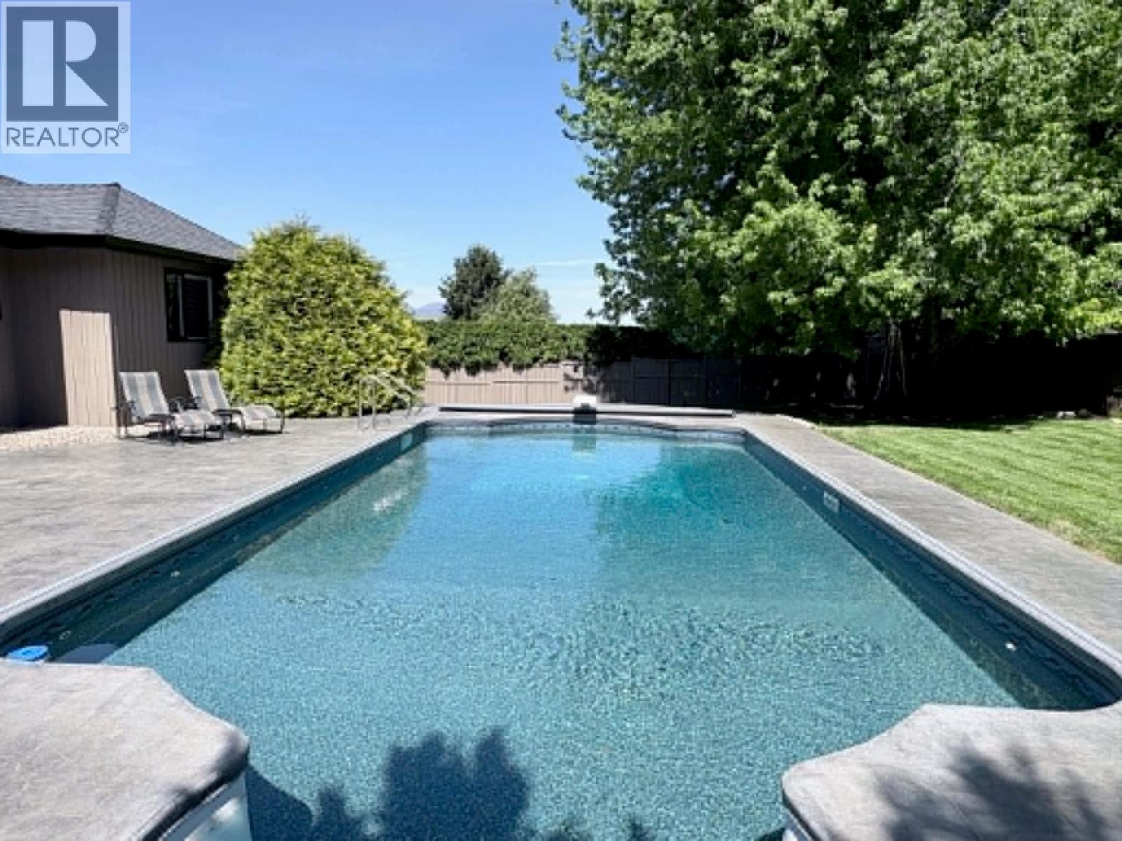 307 Stellar Drive, Kelowna, British Columbia  V1W 4K5 - Photo 51 - 10371109