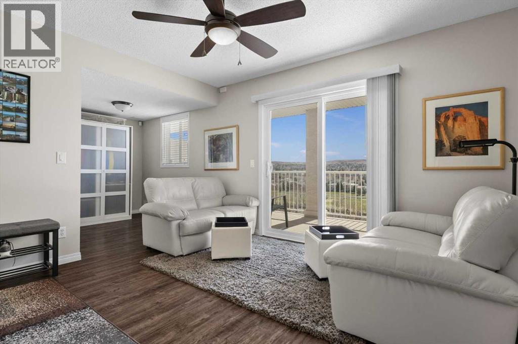 139 Country Hills Gardens NW, Calgary, Alberta  T3K 5G1 - Photo 37 - A2305904
