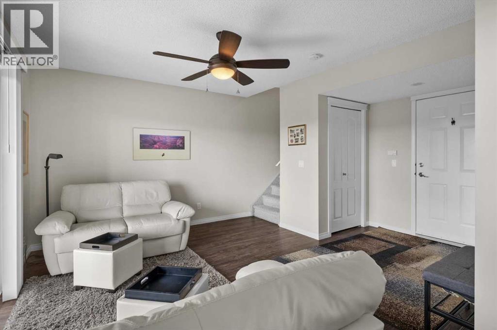 139 Country Hills Gardens NW, Calgary, Alberta  T3K 5G1 - Photo 39 - A2305904
