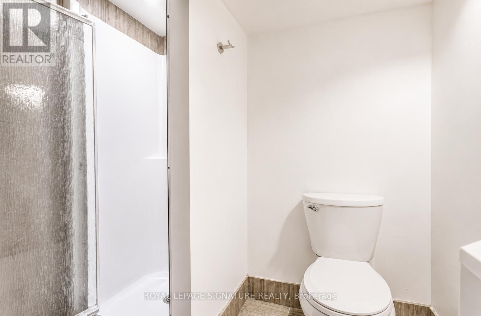 3 Jillson Avenue, Toronto (Runnymede-Bloor West Village), Ontario  M6S 2P3 - Photo 15 - W13100956