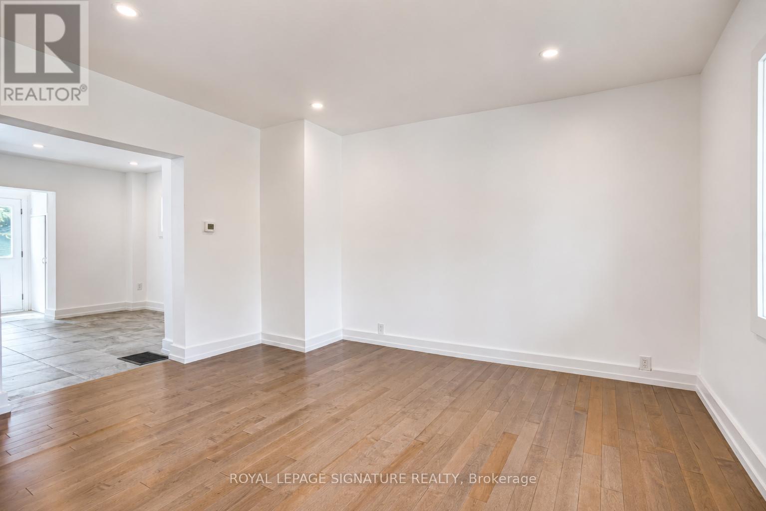 3 Jillson Avenue, Toronto (Runnymede-Bloor West Village), Ontario  M6S 2P3 - Photo 3 - W13100956