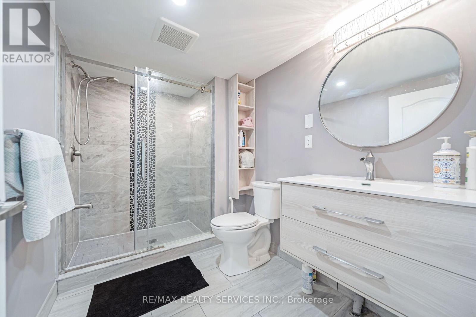 96 Royal Palm Drive, Brampton, Ontario  L6Z 1P7 - Photo 28 - W13100998