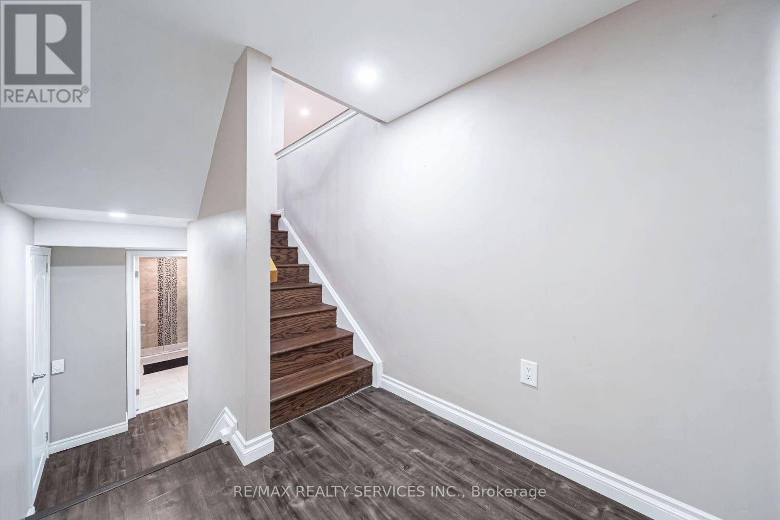 96 Royal Palm Drive, Brampton, Ontario  L6Z 1P7 - Photo 33 - W13100998