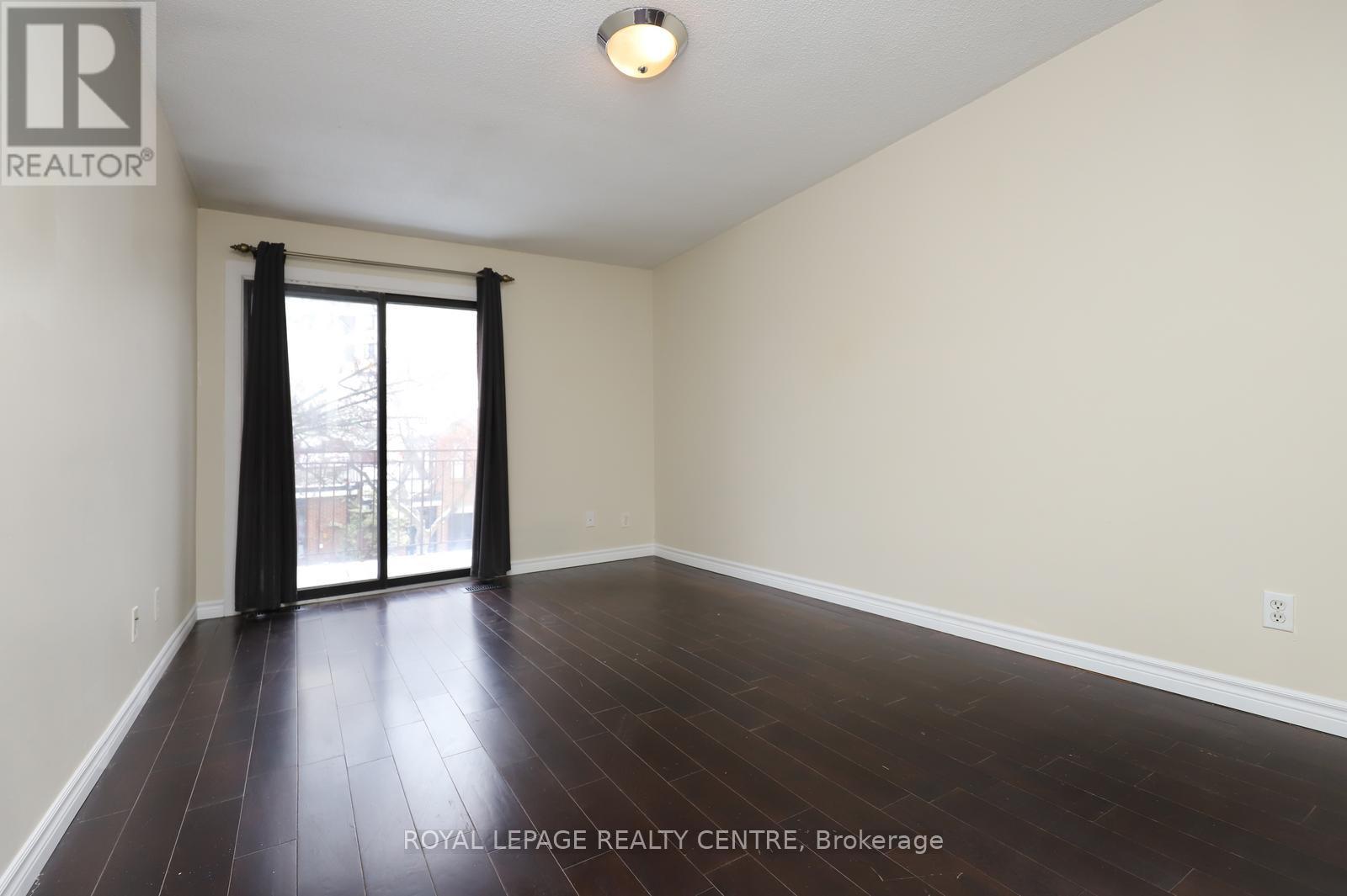 16 - 1021 Cedarglen Gate, Mississauga, Ontario  L5C 3A7 - Photo 30 - W13101030