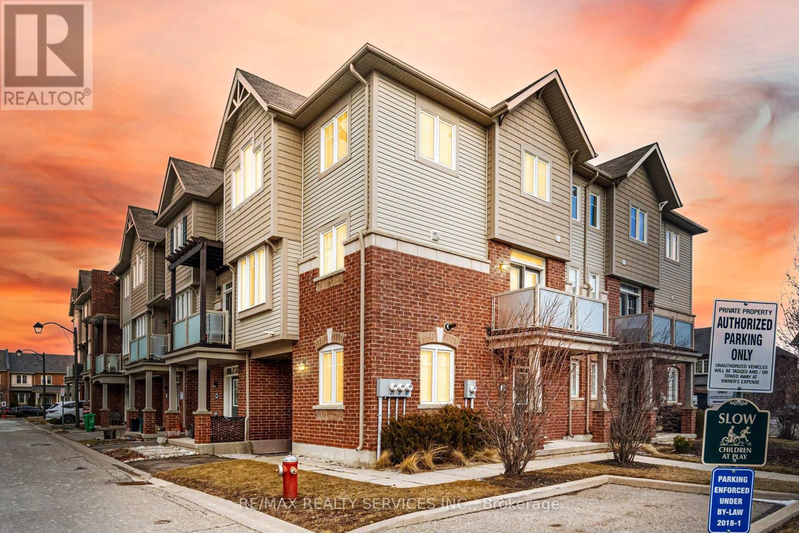 3 Alnwick Avenue, Caledon, Ontario  L7C 3P5 - Photo 2 - W13101046