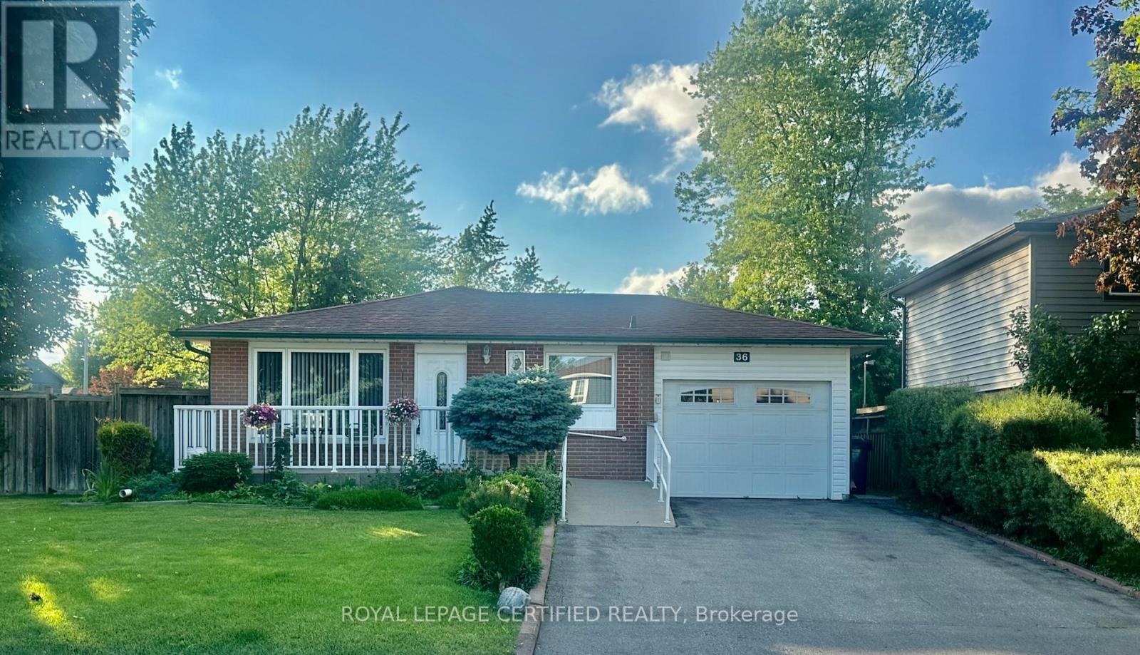 36 WATSON CRESCENT, brampton (brampton east), Ontario