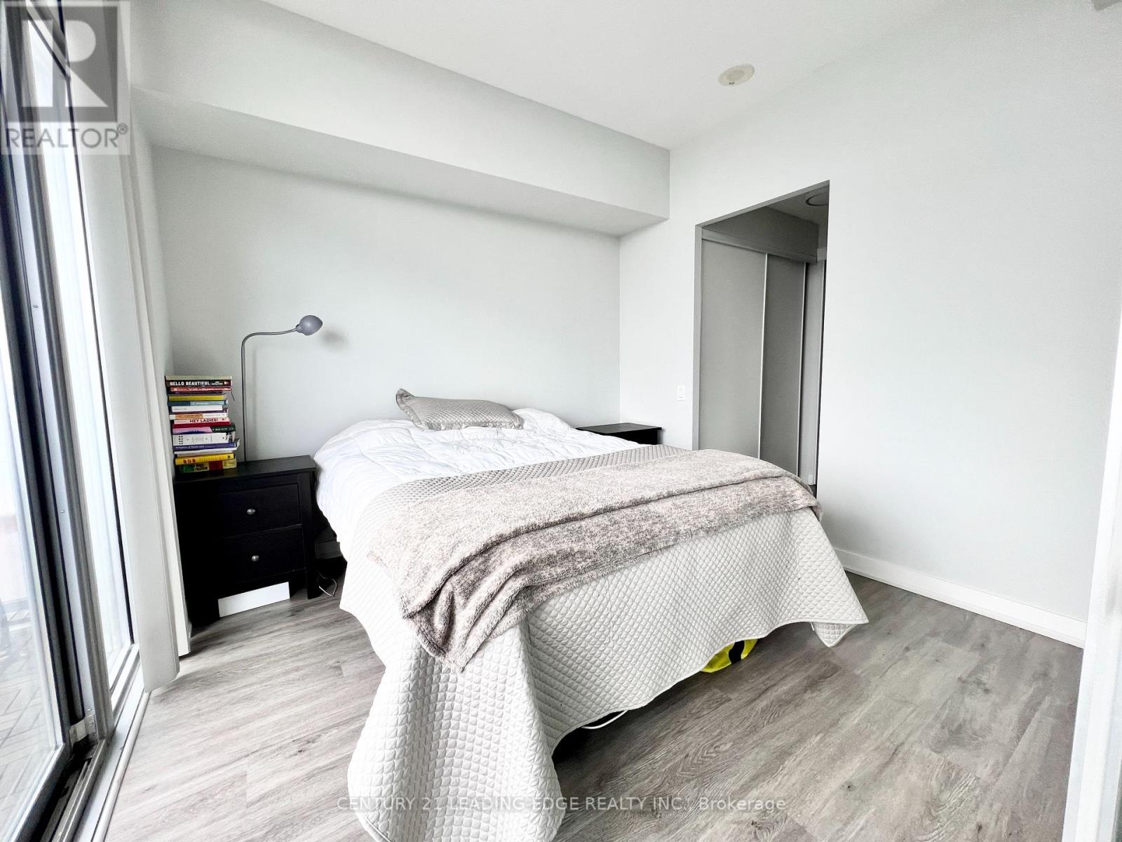 3015 - 105 The Queensway, Toronto (High Park-Swansea), Ontario  M6S 5B5 - Photo 12 - W13101058