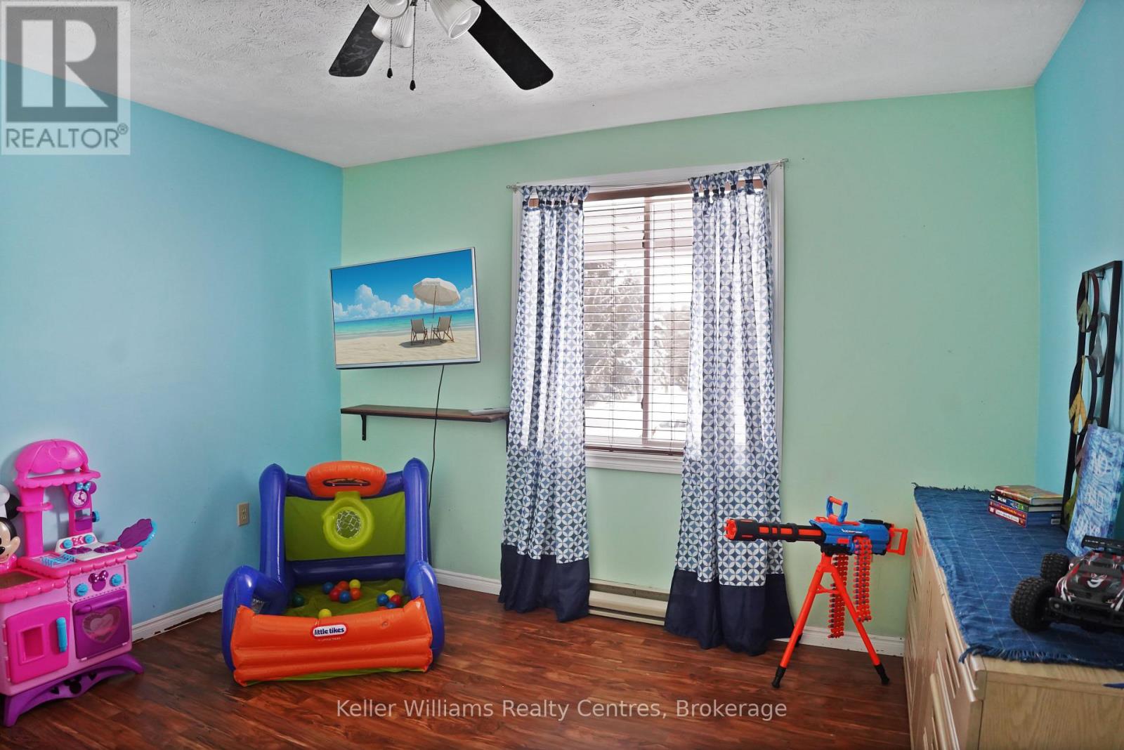 27 Pine Tree Drive, South Bruce Peninsula, Ontario  N0H 1P0 - Photo 21 - X12630506