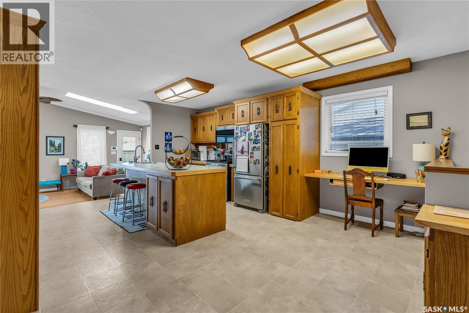 1534 9th Avenue N, Saskatoon, Saskatchewan  S7K 2Z7 - Photo 2 - SK035147