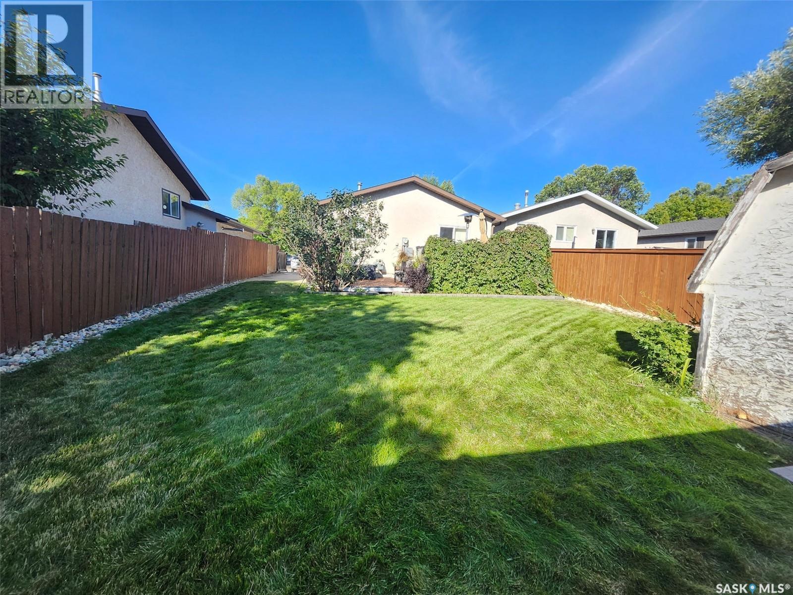 1134 Ferguson Crescent, Regina, Saskatchewan  S4N 6V4 - Photo 28 - SK035098