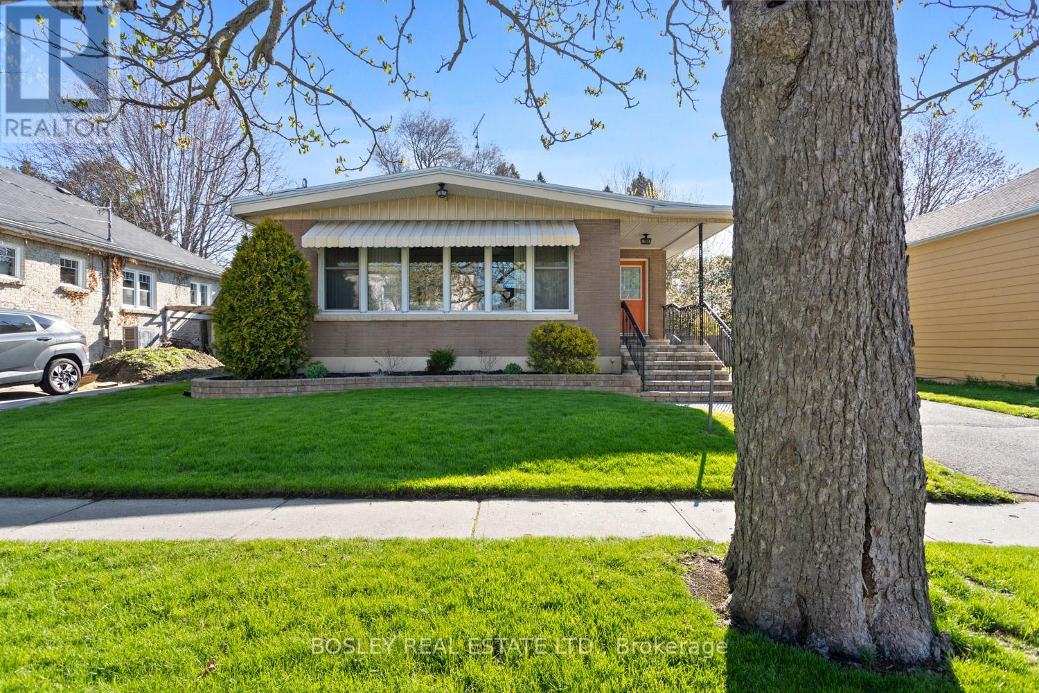 380 D'arcy Street, Cobourg, Ontario  K9A 4A5 - Photo 2 - X12805968