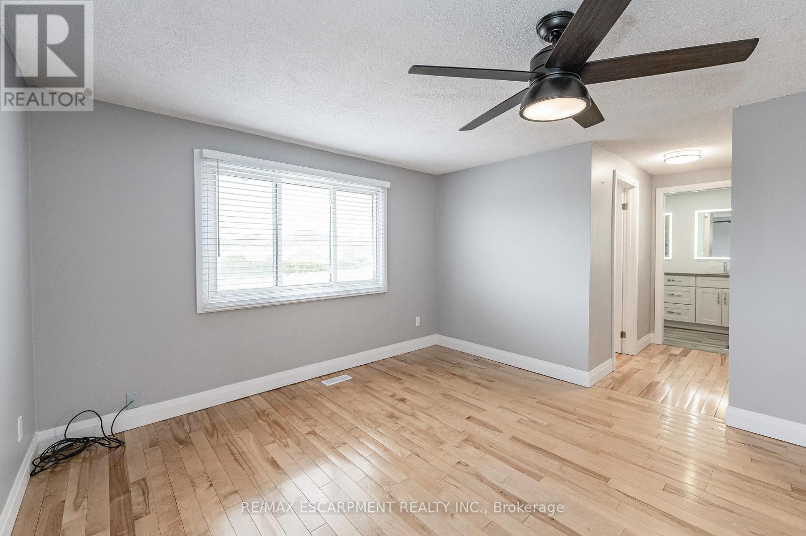 3 Benemar Court, Hamilton, Ontario  L8W 2R1 - Photo 12 - X13100988