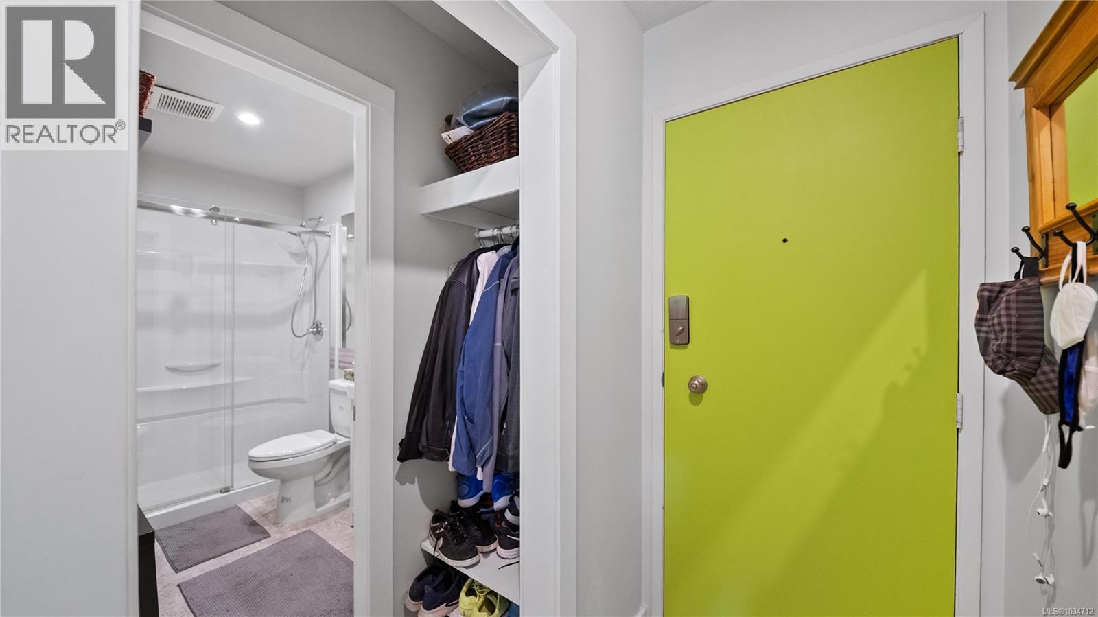 403 3170 Irma St, Victoria, British Columbia  V9A 1S8 - Photo 7 - 1034712