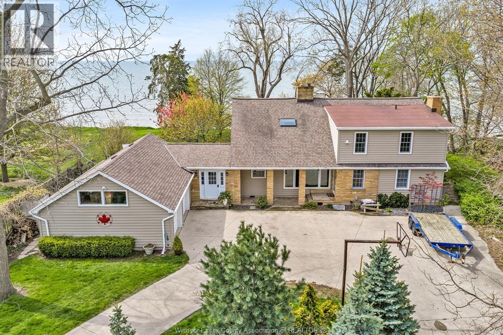 388 SEACLIFF DRIVE West, Leamington, Ontario
