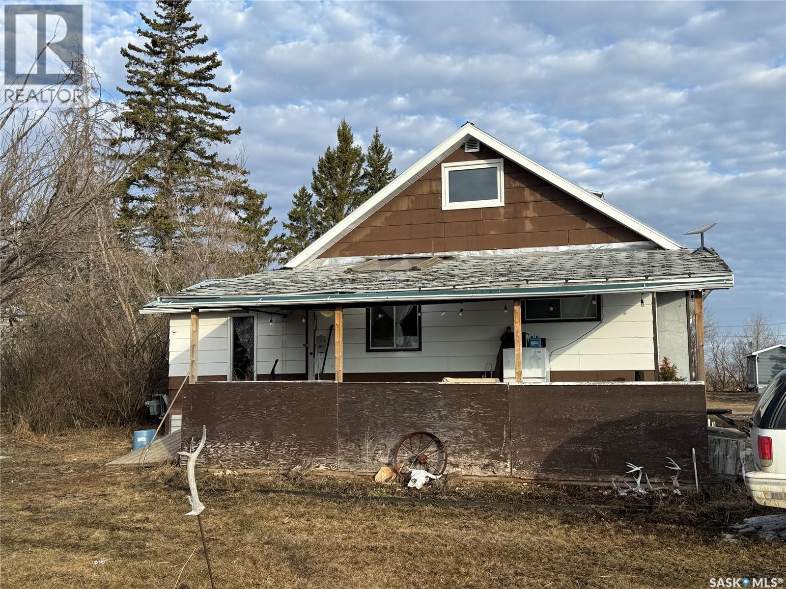 731 W 1st Street, Weekes, Saskatchewan  S0E 1V0 - Photo 10 - SK035324