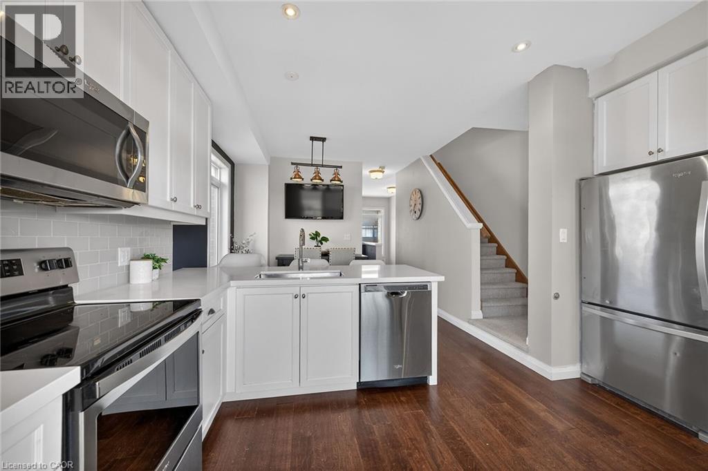 35 Midhurst Heights Unit# 33, Stoney Creek, Ontario  L8J 0K9 - Photo 6 - 40827170