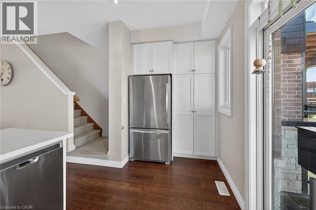 35 Midhurst Heights Unit# 33, Stoney Creek, Ontario  L8J 0K9 - Photo 7 - 40827170