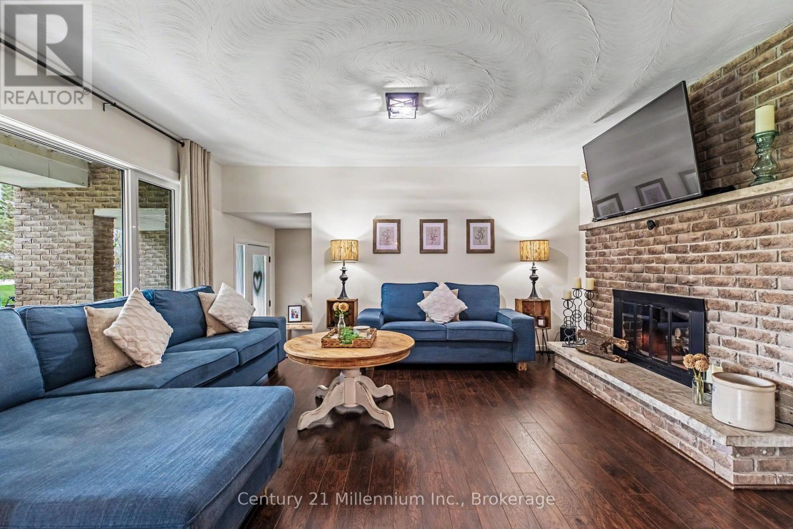 13 Highland Drive, Grey Highlands, Ontario  N0C 1E0 - Photo 11 - X13097302