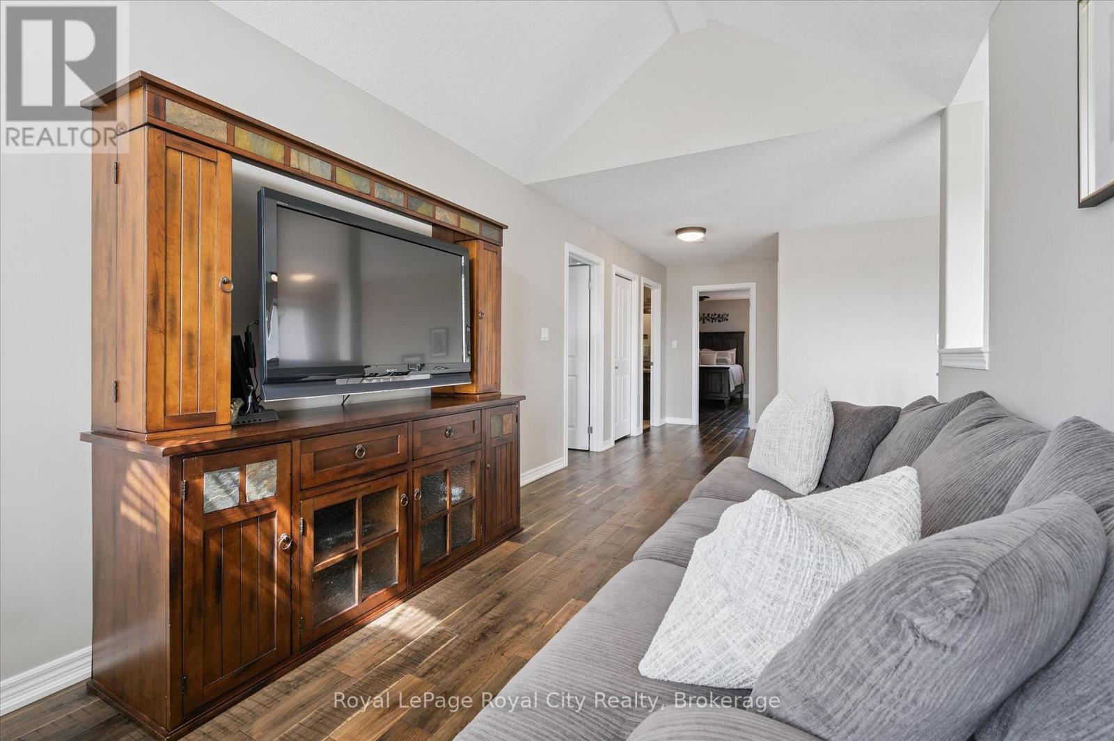 24 Popham Drive, Guelph (Grange Road), Ontario  N1E 0B8 - Photo 19 - X13086298