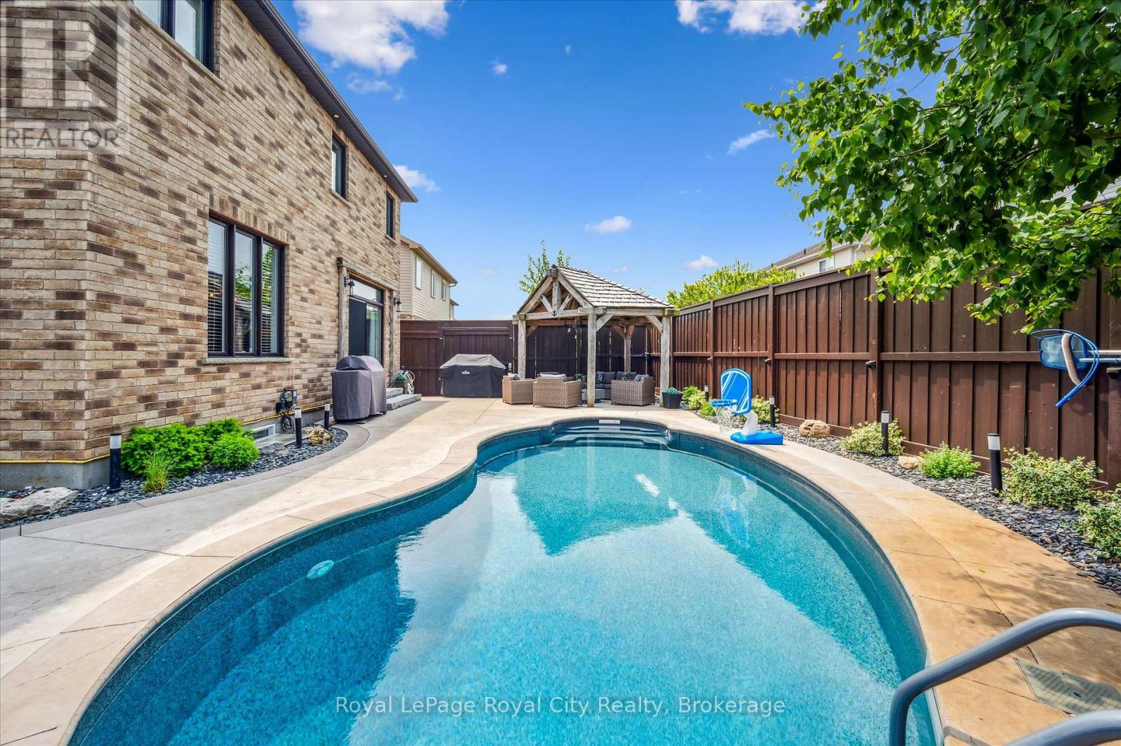 24 Popham Drive, Guelph (Grange Road), Ontario  N1E 0B8 - Photo 42 - X13086298