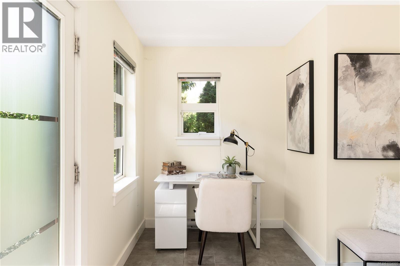 2 1234 Johnson St, Victoria, British Columbia  V8V 3P1 - Photo 6 - 1034995