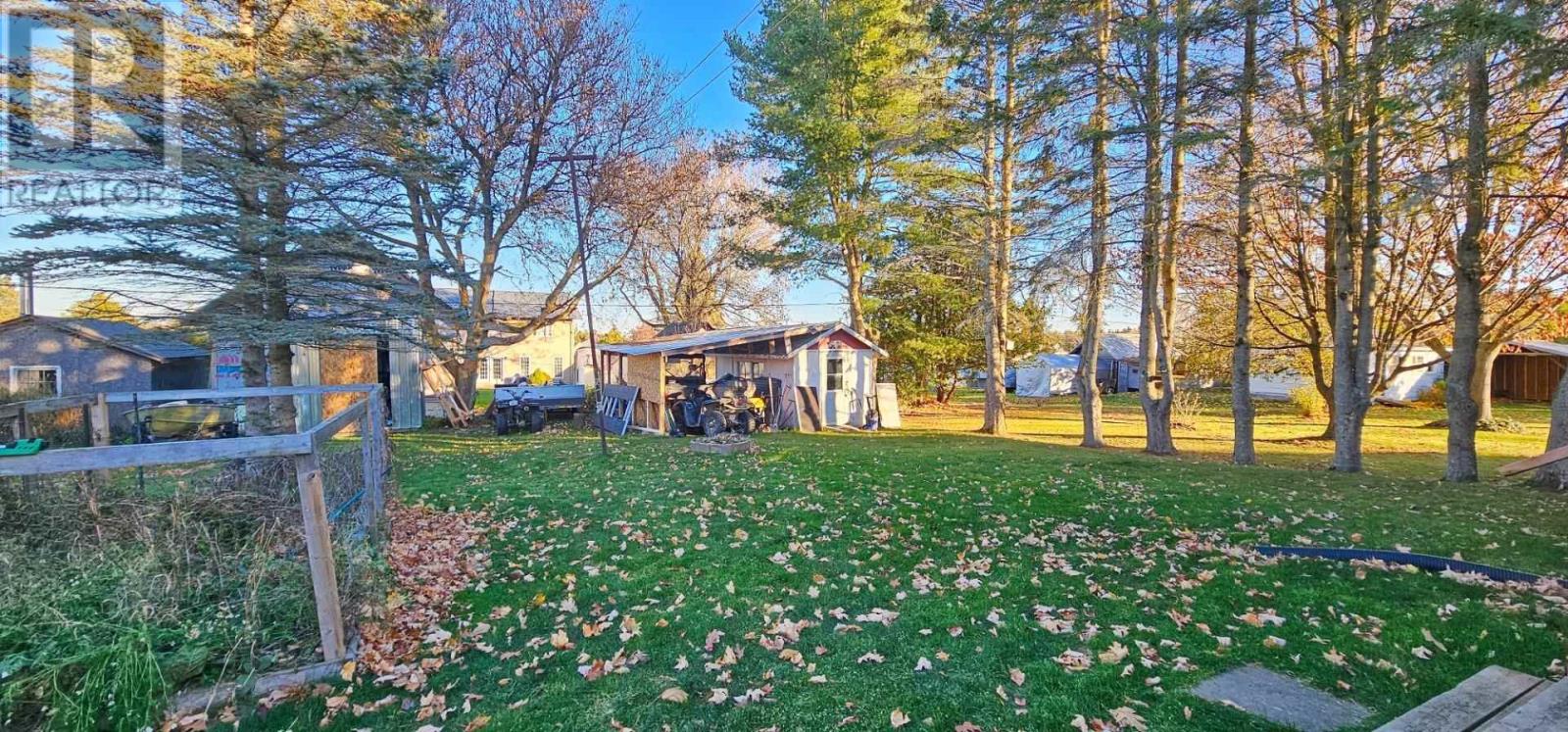 141 Federation St, Thessalon, Ontario  P0R 1L0 - Photo 10 - SM253230