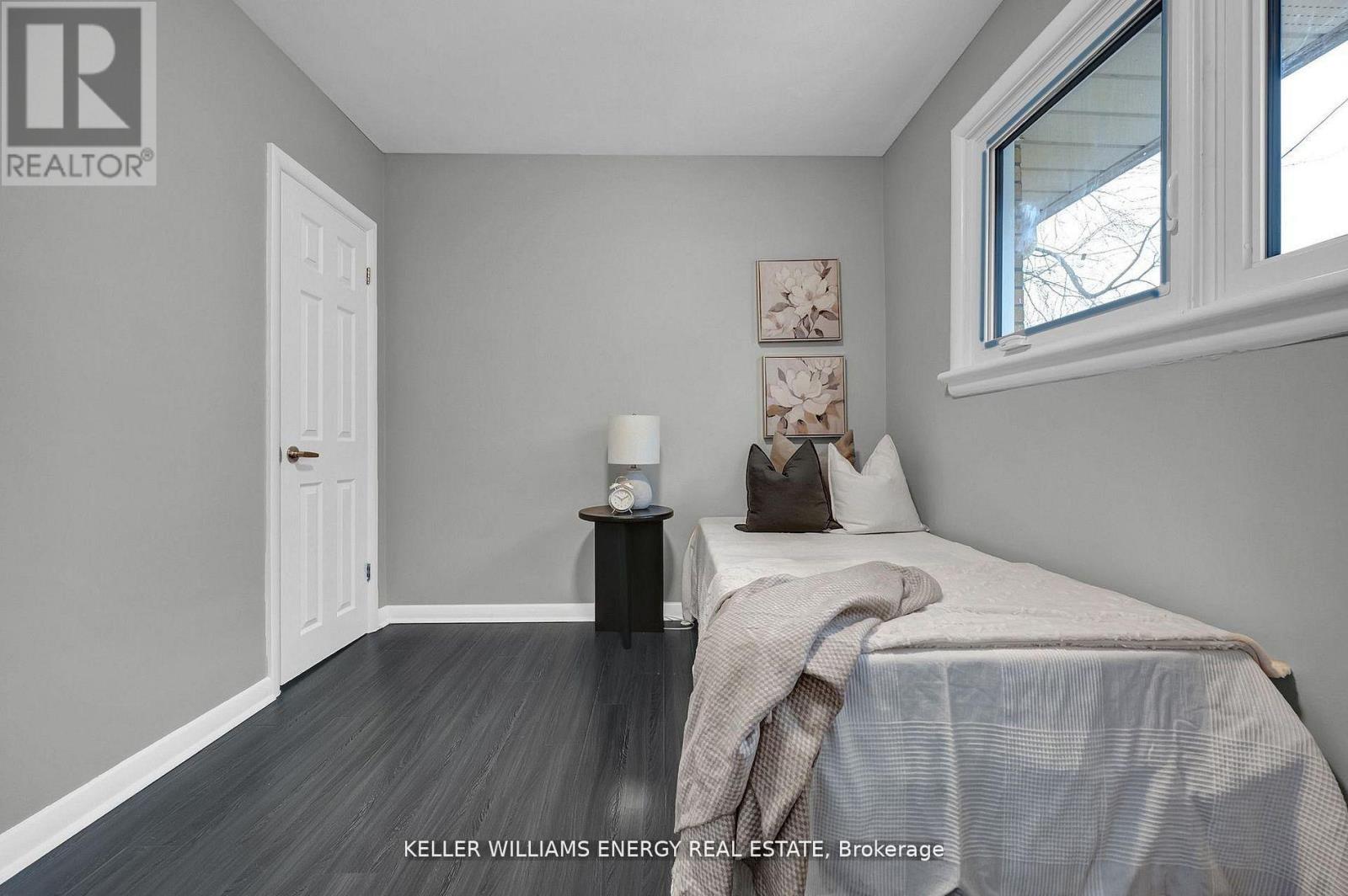 372 Garden Court, Oshawa, Ontario  L1J 3E4 - Photo 24 - E13101472