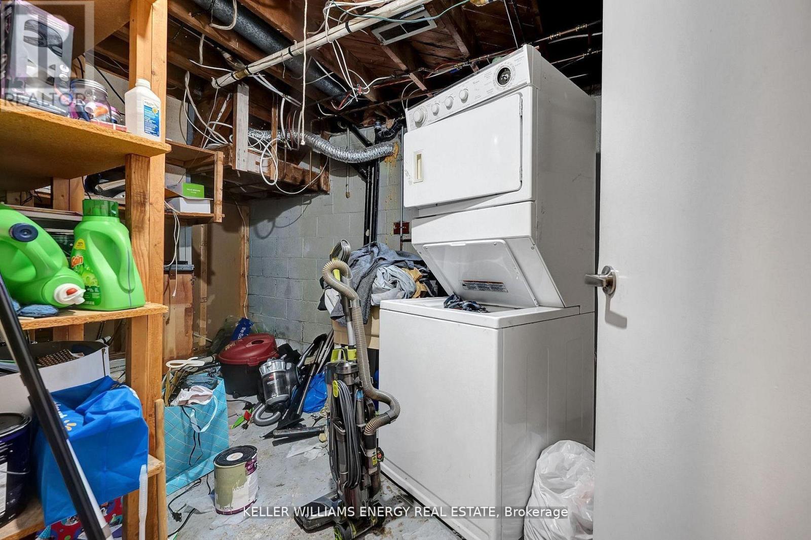 372 Garden Court, Oshawa, Ontario  L1J 3E4 - Photo 43 - E13101472
