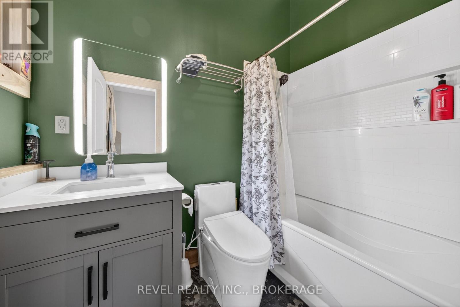 2207 Wellington Street, Frontenac, Ontario  K0H 1H0 - Photo 17 - X13101372