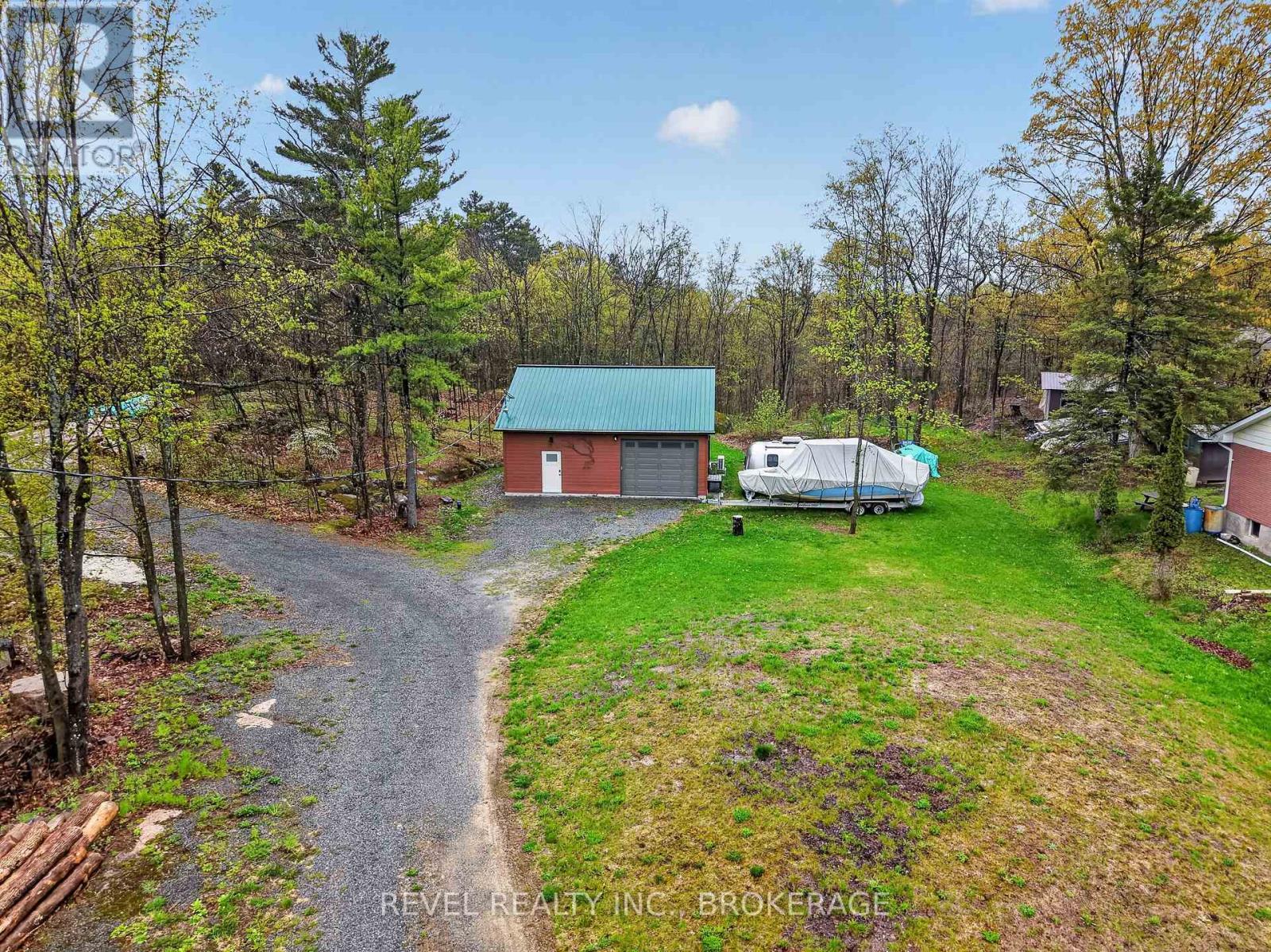 2207 Wellington Street, Frontenac, Ontario  K0H 1H0 - Photo 3 - X13101372