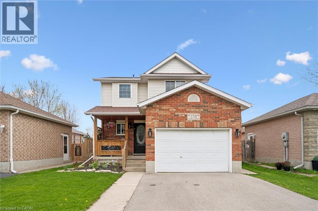 758 VICTORIA Terrace, Fergus, Ontario