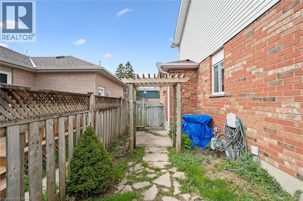 758 Victoria Terrace, Fergus, Ontario  N1M 3E7 - Photo 36 - 40809491