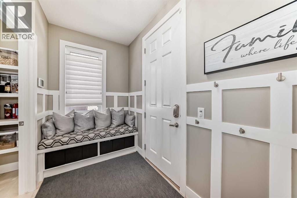 120 Kinniburgh Circle, Chestermere, Alberta  T1X 0P8 - Photo 7 - A2303767