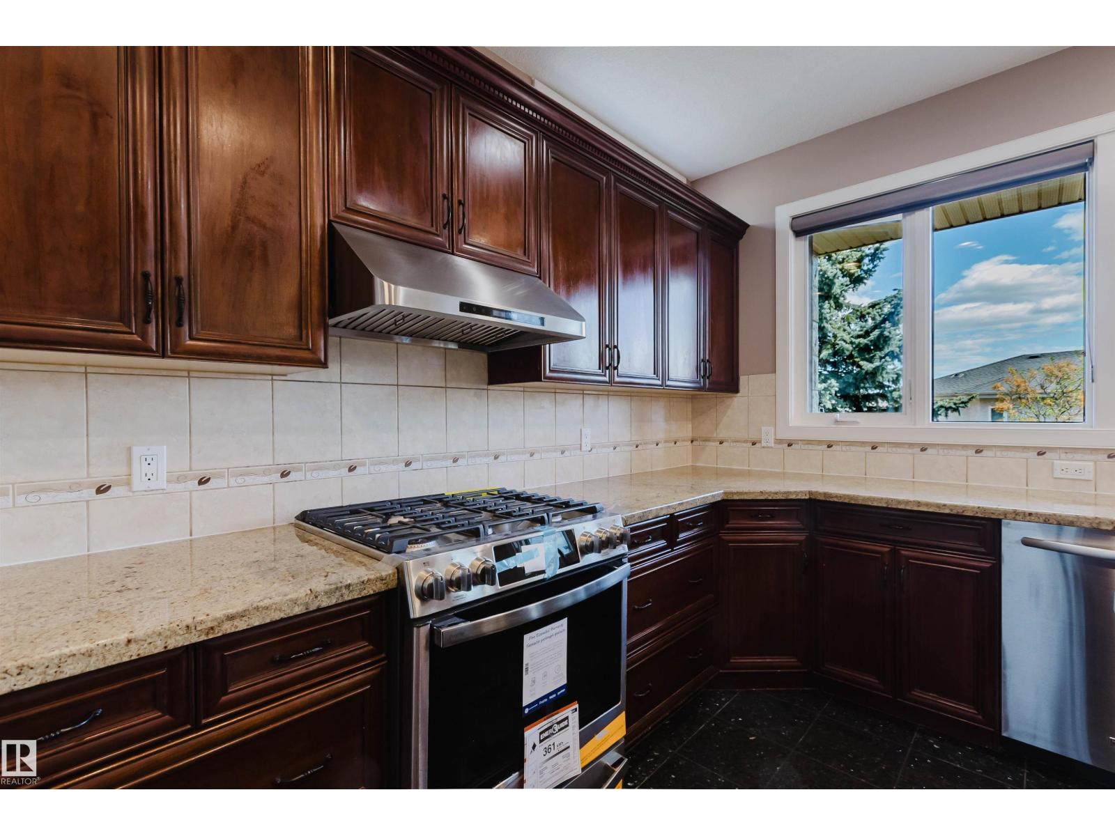2408 Tegler Gr Nw, Edmonton, Alberta  T6R 3K2 - Photo 22 - E4486498