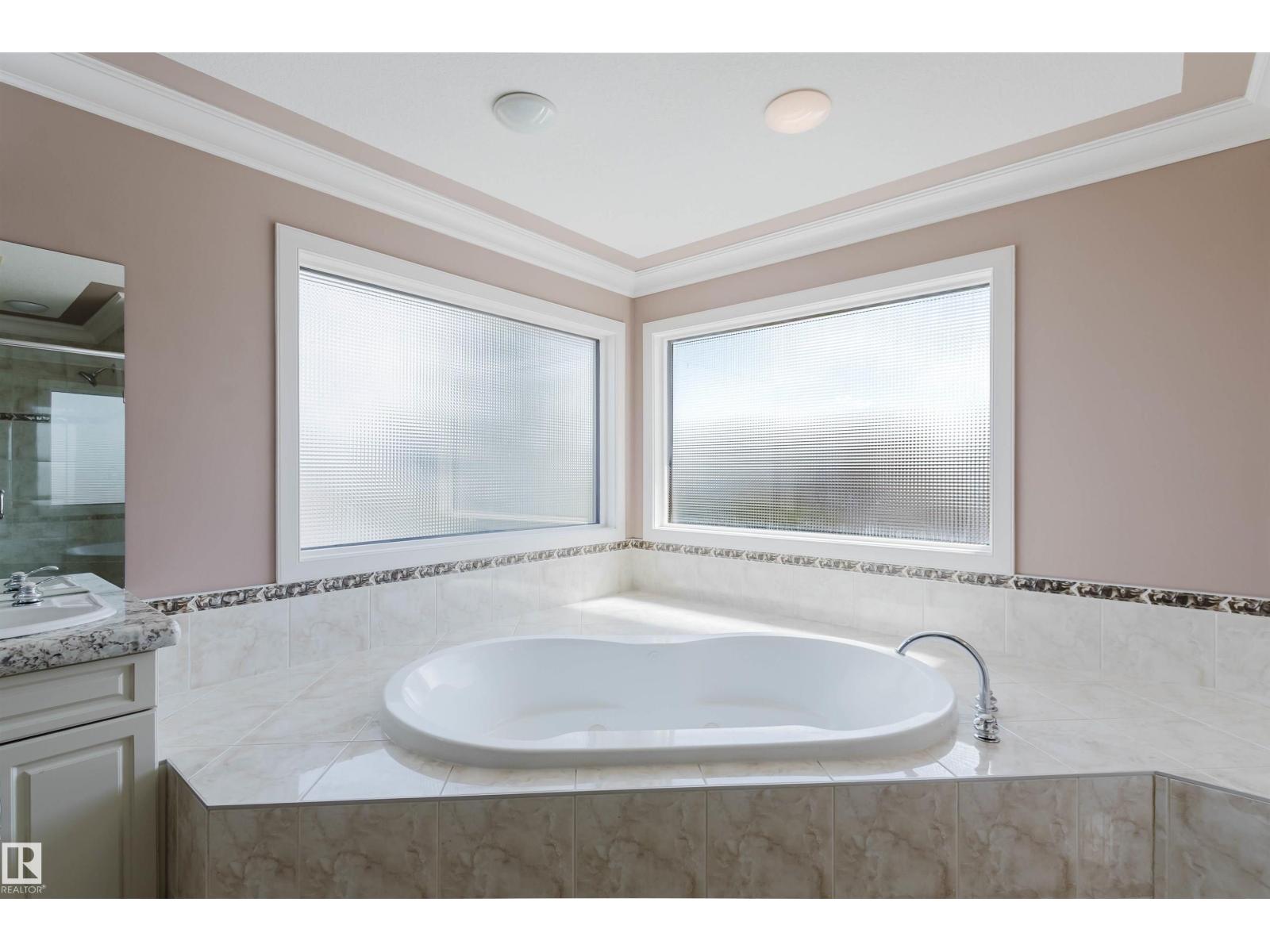 2408 Tegler Gr Nw, Edmonton, Alberta  T6R 3K2 - Photo 42 - E4486498