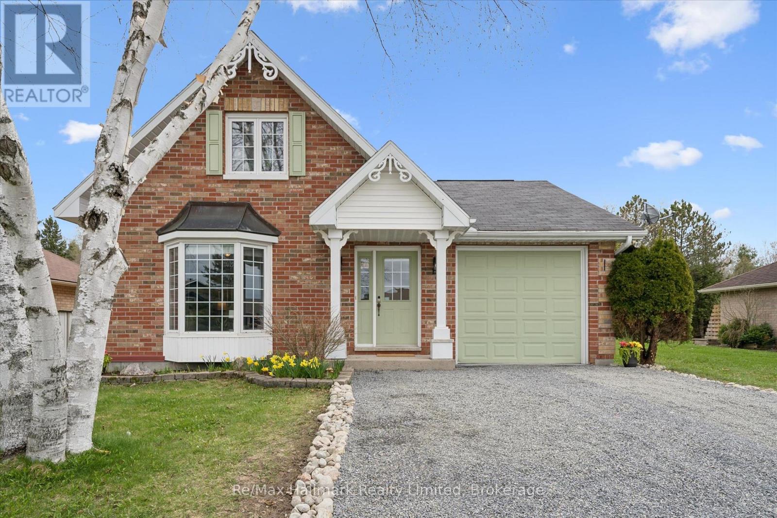 139 MILTON STREET, Bracebridge, Ontario