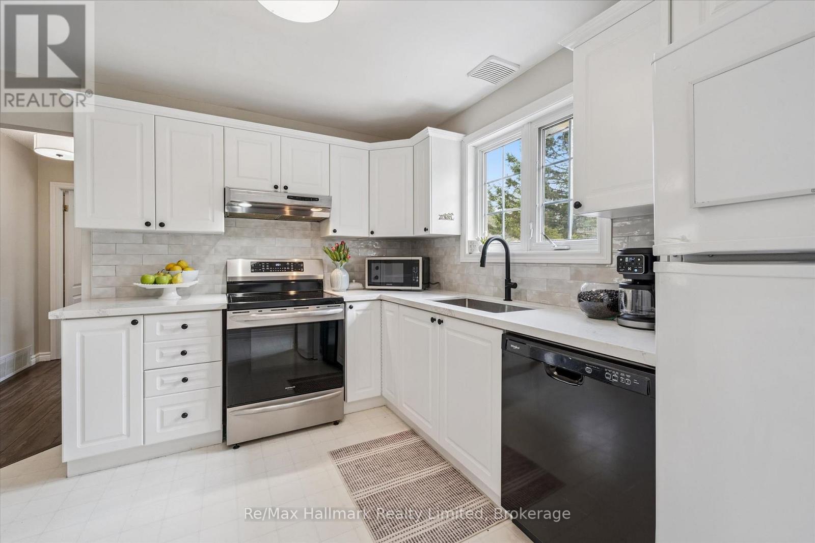 139 Milton Street, Bracebridge, Ontario  P1L 2G4 - Photo 13 - X13101180