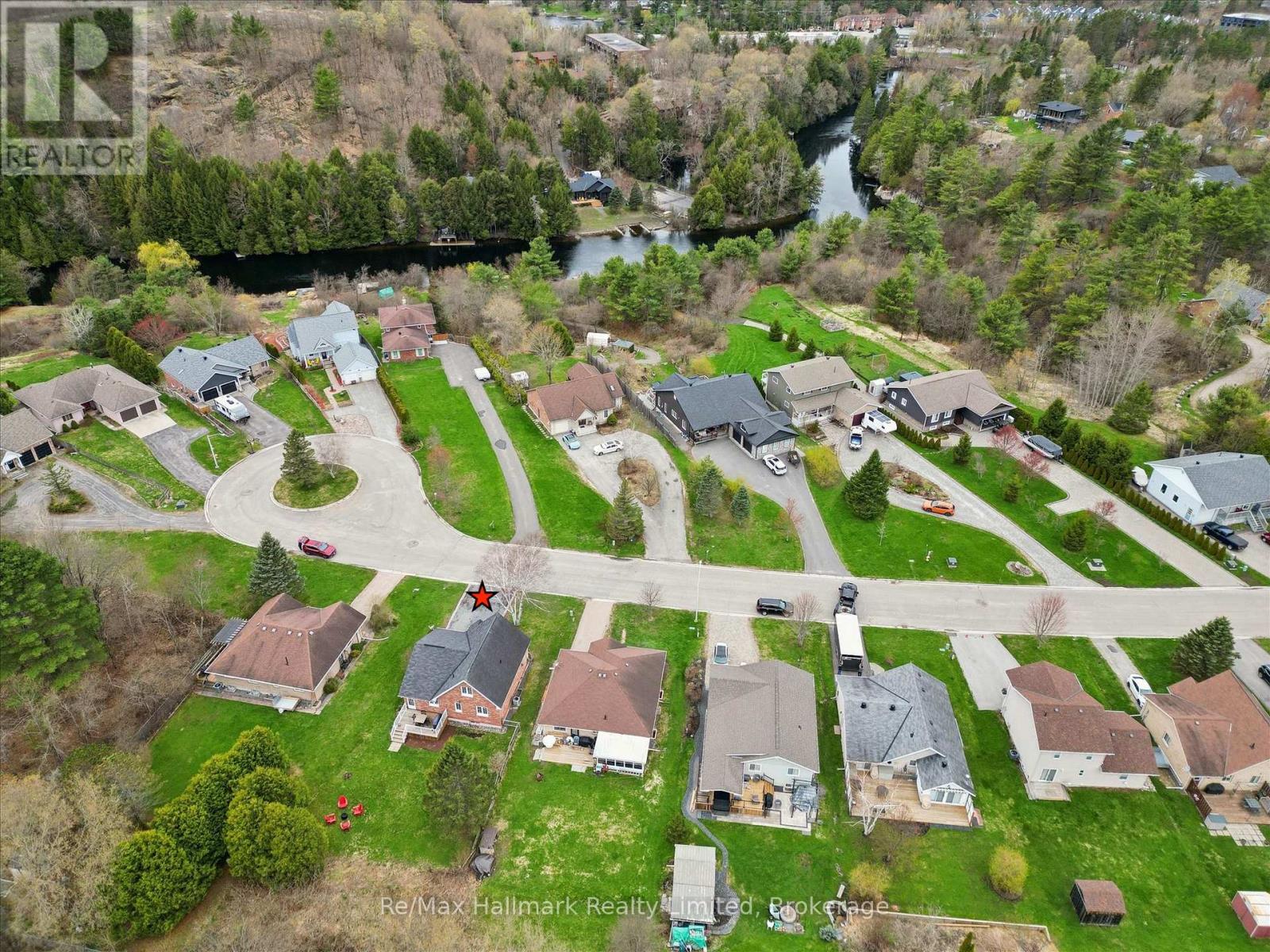 139 Milton Street, Bracebridge, Ontario  P1L 2G4 - Photo 3 - X13101180