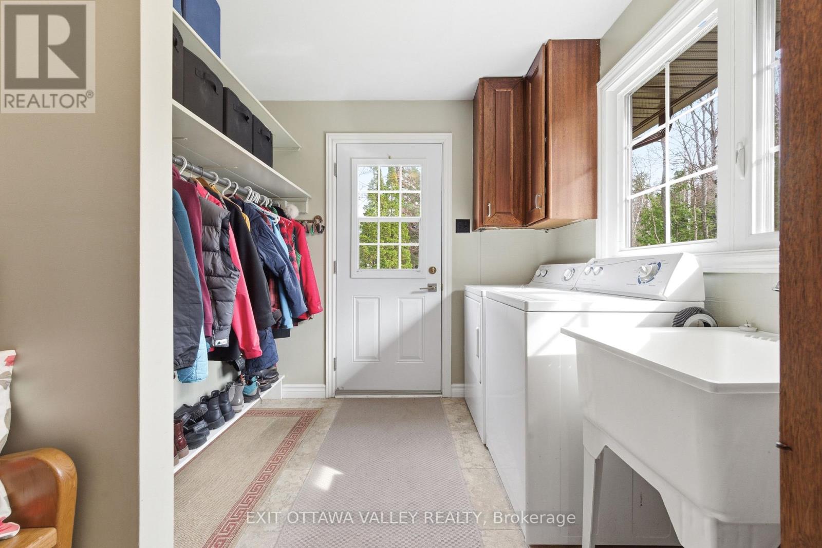 71 Delaney Lane, Laurentian Hills, Ontario  K0H 1P0 - Photo 20 - X13101202