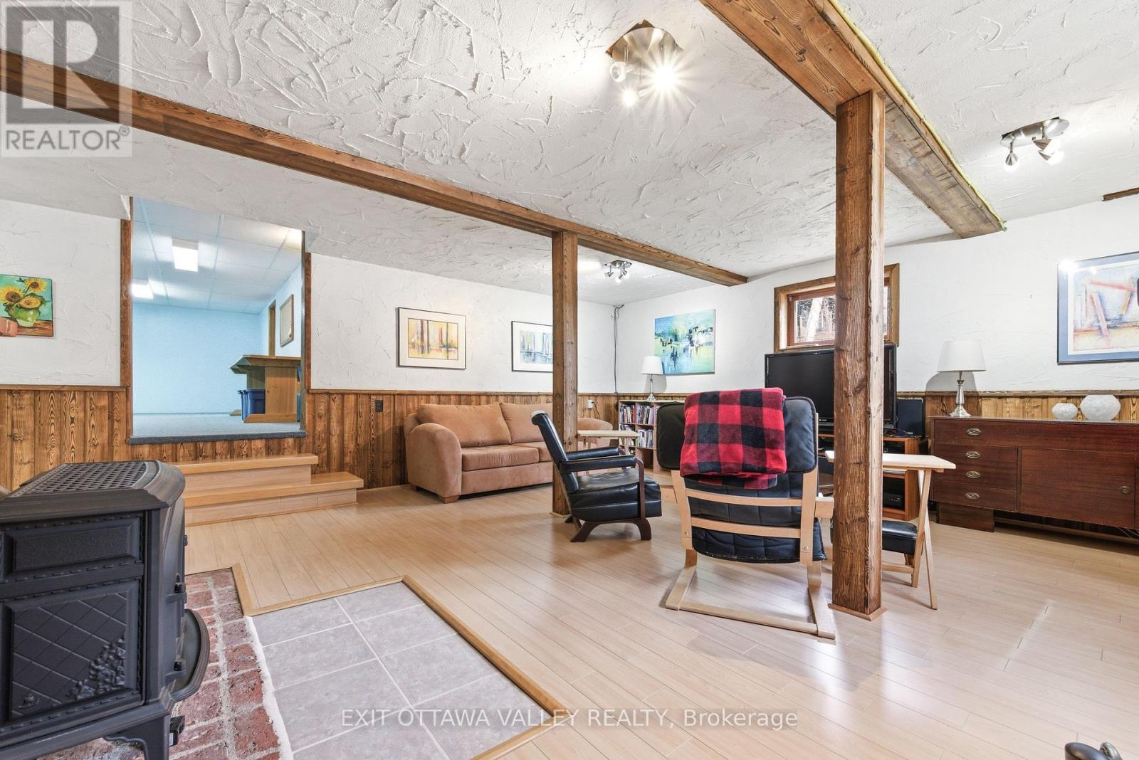 71 Delaney Lane, Laurentian Hills, Ontario  K0H 1P0 - Photo 28 - X13101202