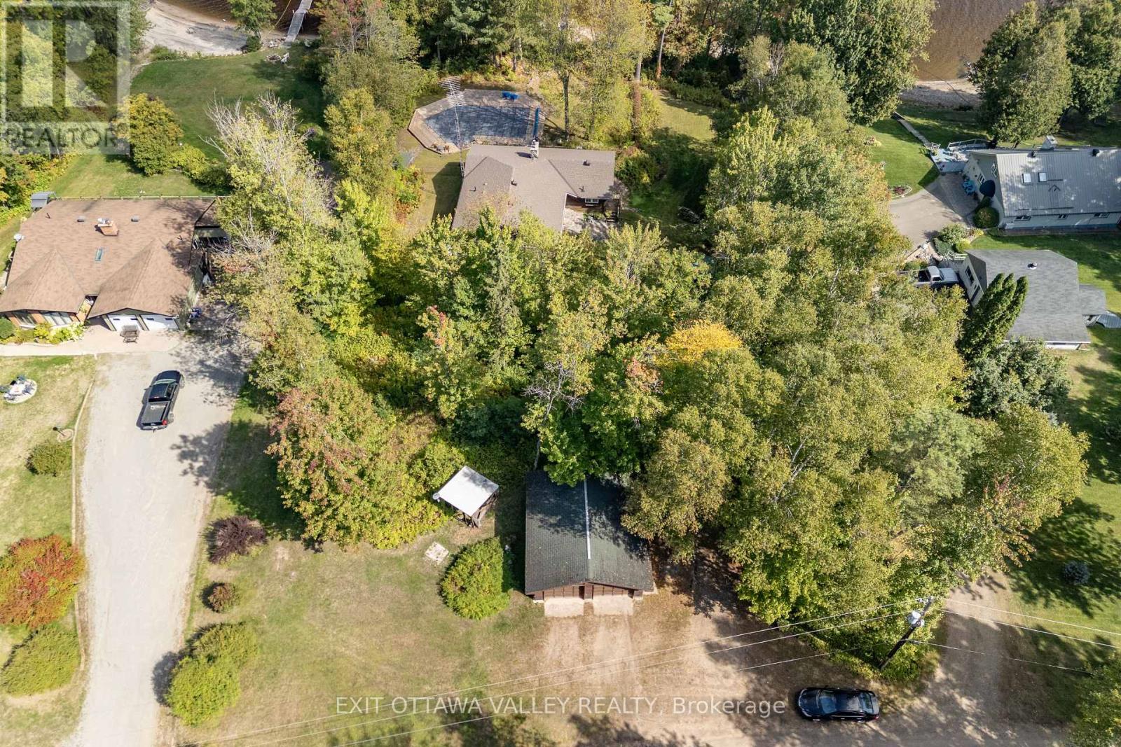 71 Delaney Lane, Laurentian Hills, Ontario  K0H 1P0 - Photo 41 - X13101202