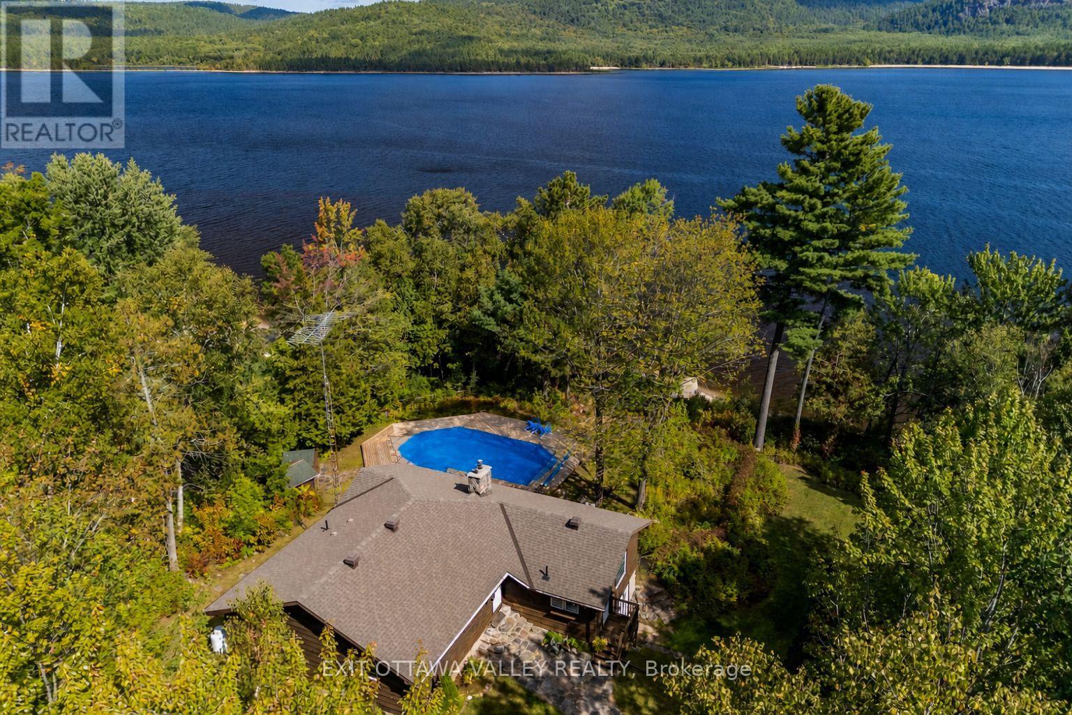 71 Delaney Lane, Laurentian Hills, Ontario  K0H 1P0 - Photo 5 - X13101202