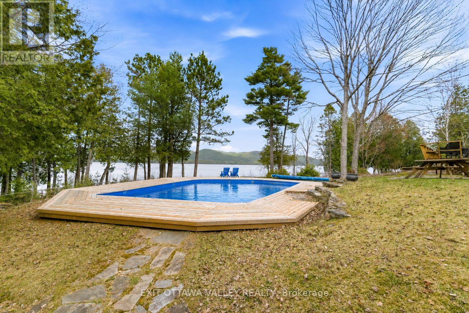 71 Delaney Lane, Laurentian Hills, Ontario  K0H 1P0 - Photo 6 - X13101202
