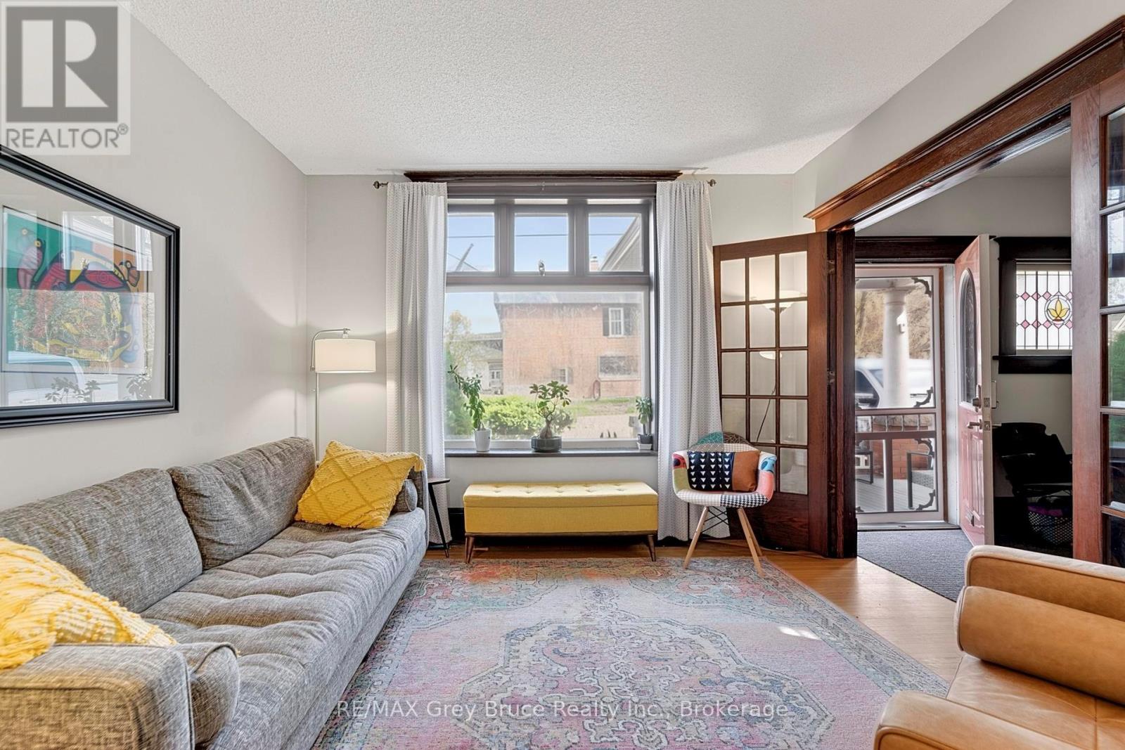 407 5th Street E, Owen Sound, Ontario  N4K 1C9 - Photo 6 - X13101494