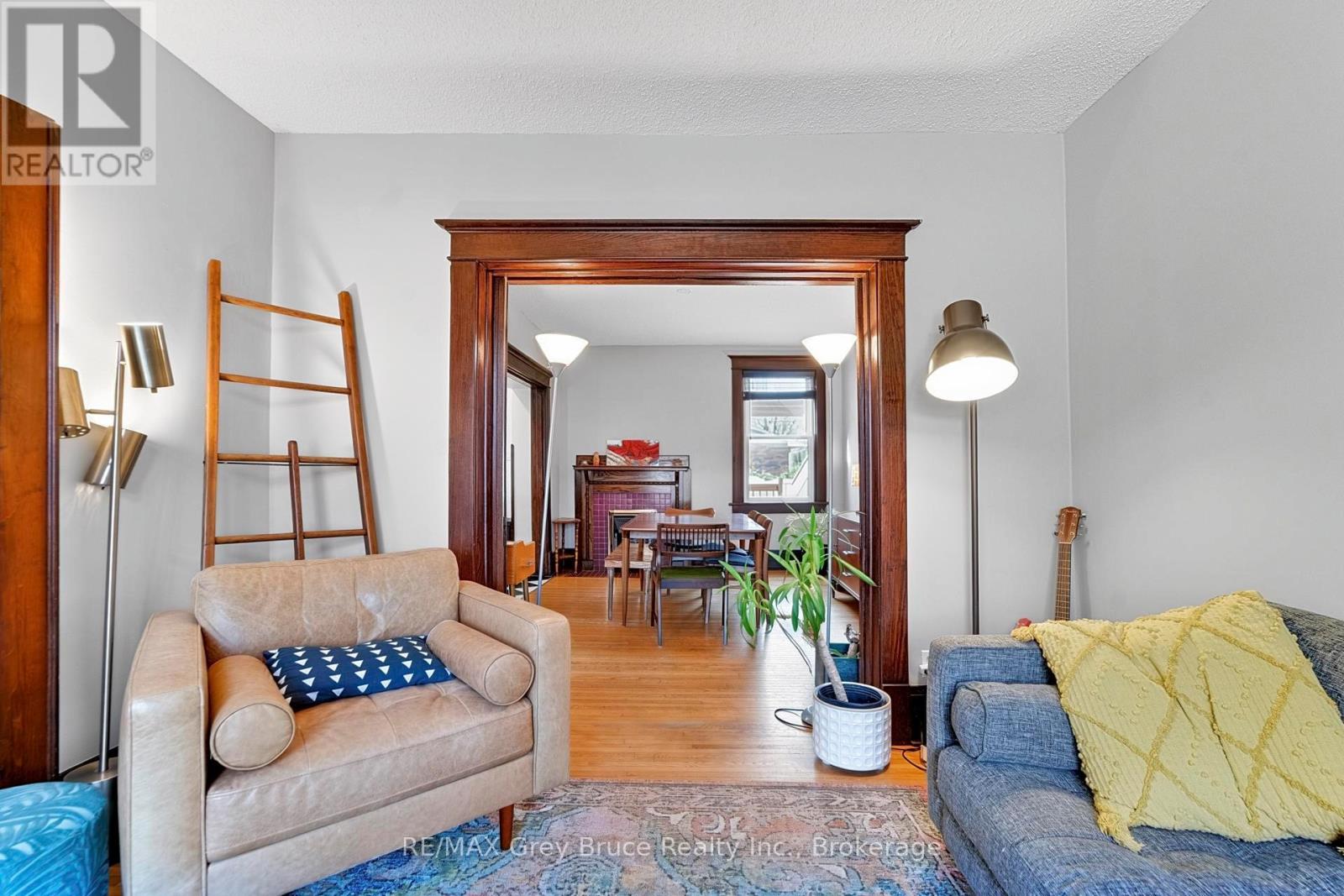 407 5th Street E, Owen Sound, Ontario  N4K 1C9 - Photo 7 - X13101494
